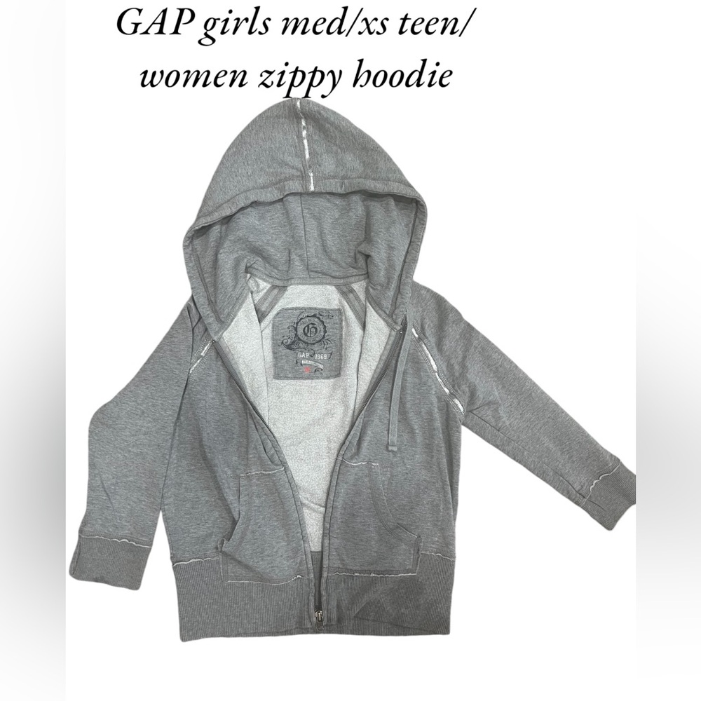 Gap grey crop sweatshirt hoodie zippie zip up- silver accents